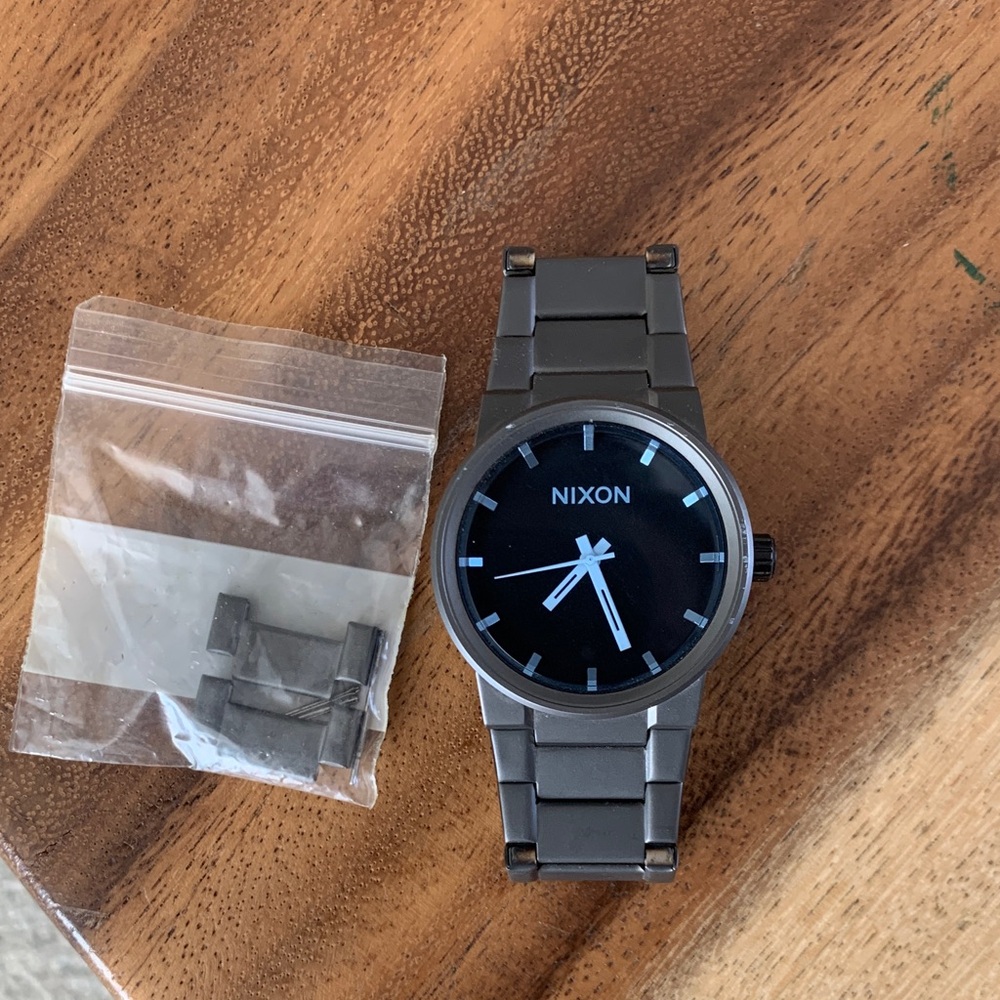 Nixon Cannon Watch - Gunmetal / Blue Crystal
